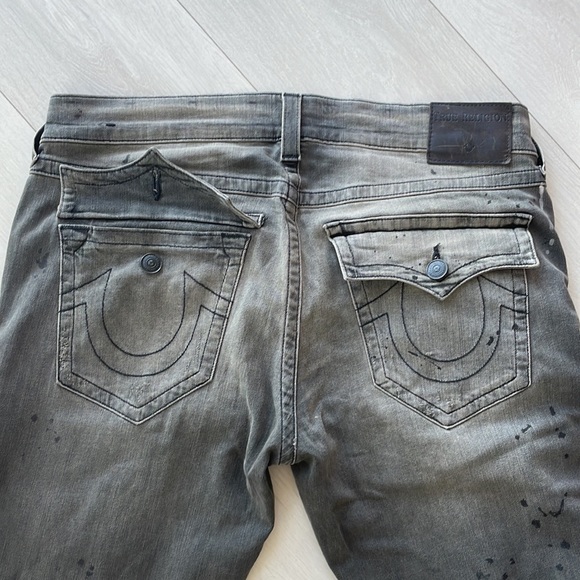 TRUE RELIGION SIZE 36 RICKY - Picture 4 of 4